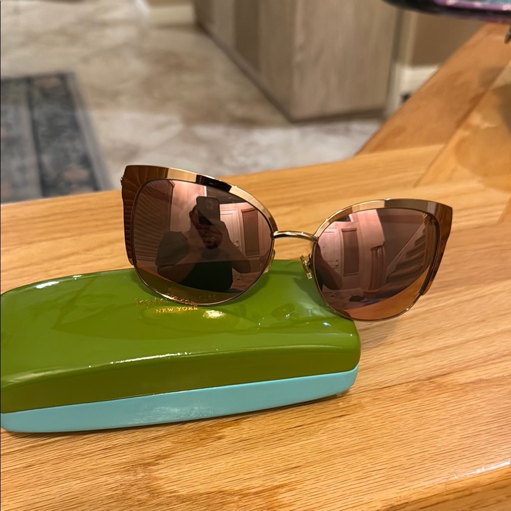 Chic Sunglasses